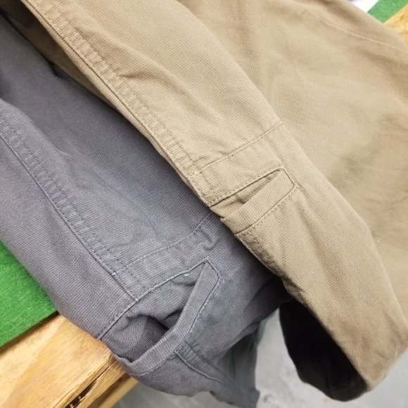 407 - Lot of 2 Cabela's 38W 32L Casuals Cargo Pants - Picture 12 of 14
